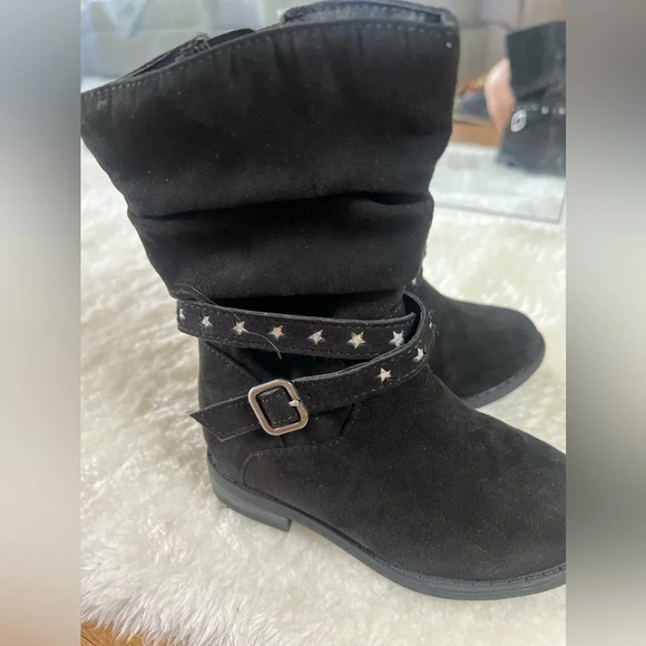 Wonder Nation Toddler Girls Classic Fashion Boots - Picture 3 of 8